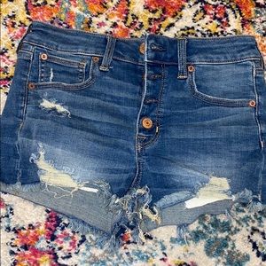 Dark denim American Eagle shorts! Size 4